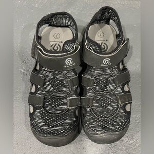 Men’s Black C9 Champion Hiking Water Sandals Size 7